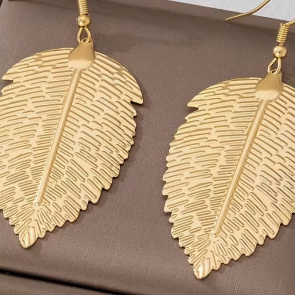 Gold Leaf Earrings